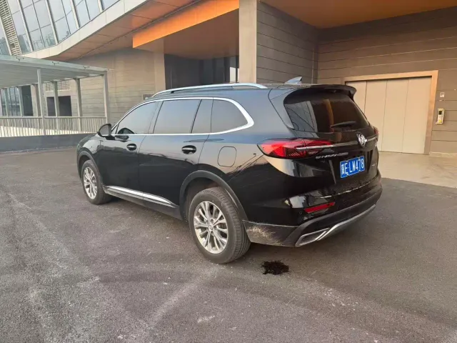 Buick Envision Plus — Фото автомобиля 8