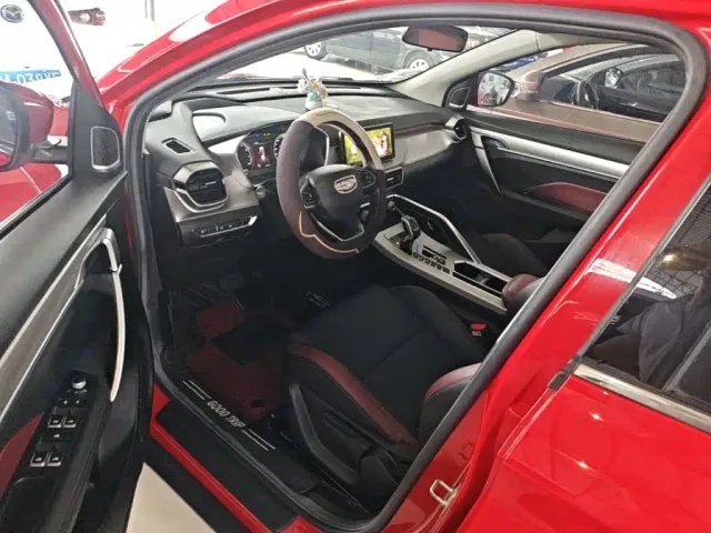 Geely Binyue 2020 Facelift 240T DCT Hunter — Фото автомобиля 14