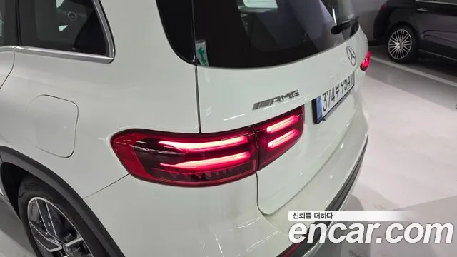 Mercedes-Benz GLB-Class — Фото автомобиля 6