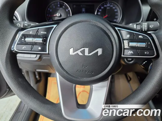 Kia K3 2nd Gen — Фото автомобиля 12