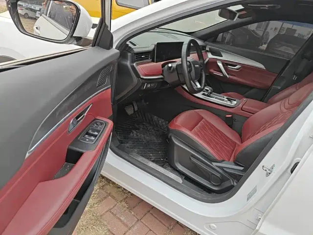 Jetour X70 Plus — Фото автомобиля 15