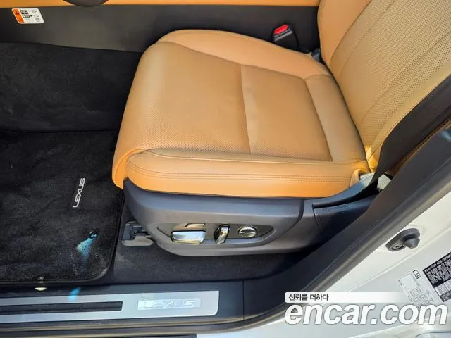 Lexus LX — Фото автомобиля 12
