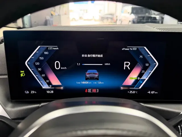 BMW i3 — Фото автомобиля 14