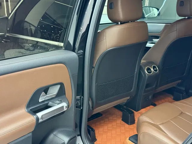 Mercedes-Benz GLB-Class — Фото автомобиля 8