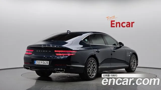 Genesis G80 Бензин 2.5 турбо AWD — Фото автомобиля 2