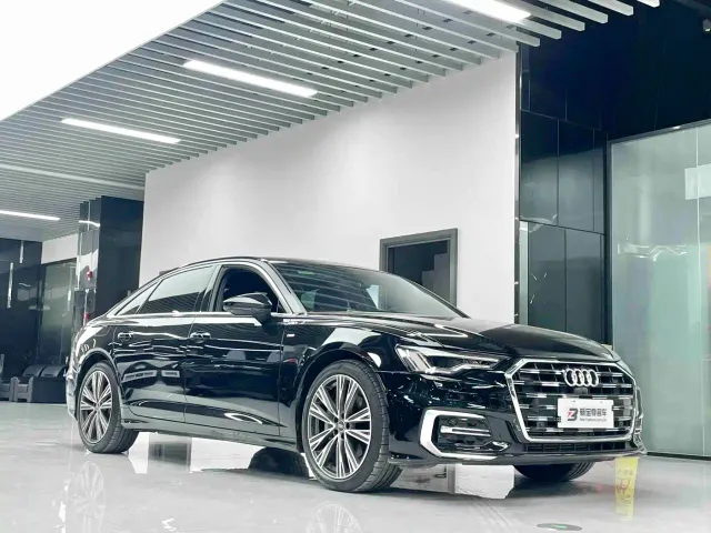 Audi A6L — Фото автомобиля 3