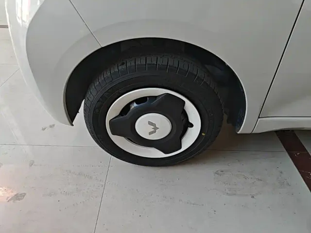 Wuling Hongguang Mini EV — Фото автомобиля 22