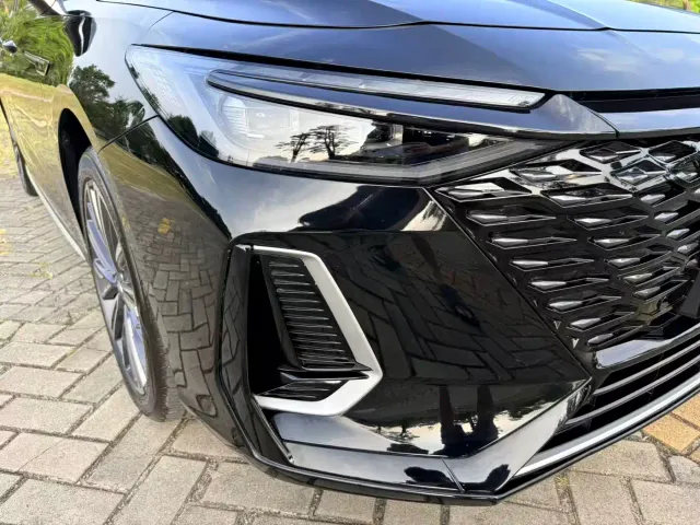 Chery Arrizo 8 — Фото автомобиля 24