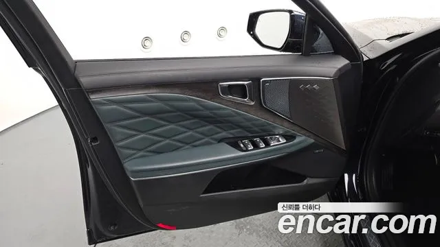 Kia K8 — Фото автомобиля 18