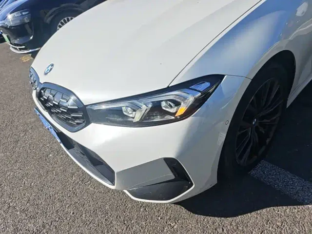 BMW 3 Series — Фото автомобиля 23