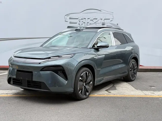 Фотография автомобиля — BYD Tang L