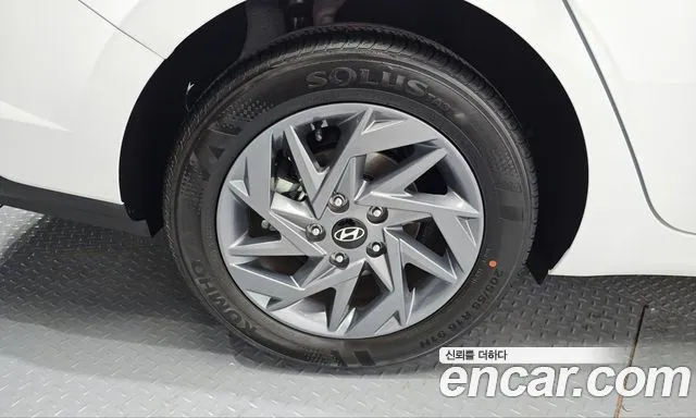 Hyundai Avante — Фото автомобиля 5