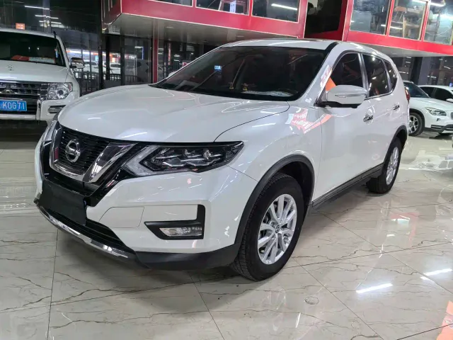 Фотография автомобиля — Nissan X-Trail