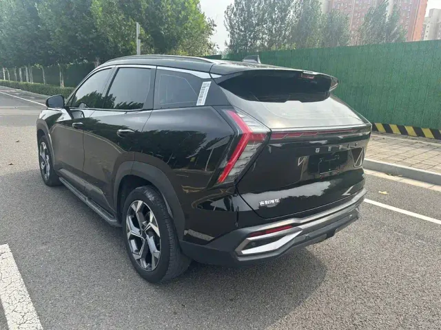 Geely Boyue L — Фото автомобиля 9