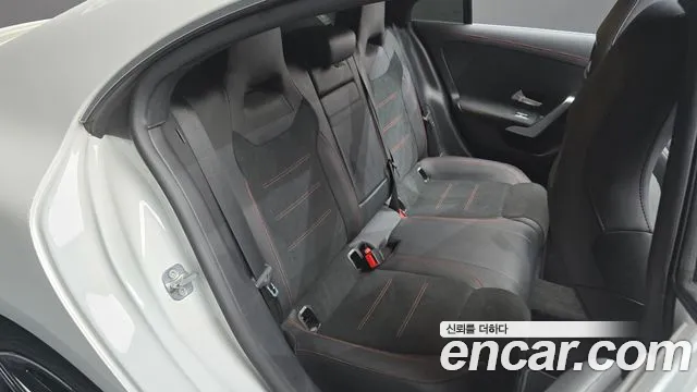 Mercedes-Benz CLA-Class — Фото автомобиля 12