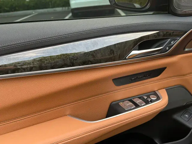 BMW 6 Series Gran Turismo — Фото автомобиля 18