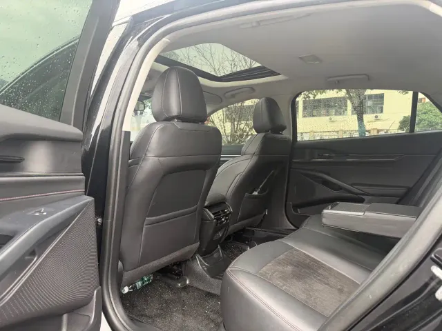 Ford Mondeo — Фото автомобиля 7