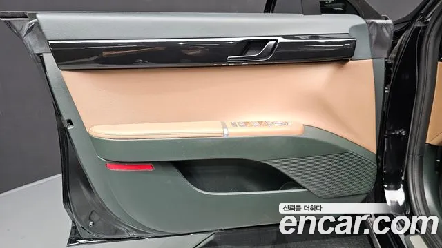 Hyundai Grandeur GN7 — Фото автомобиля 13