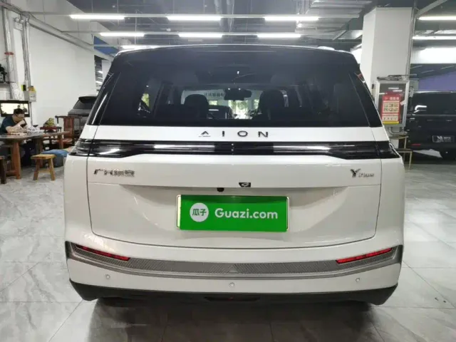 GAC Aion Y — Фото автомобиля 5