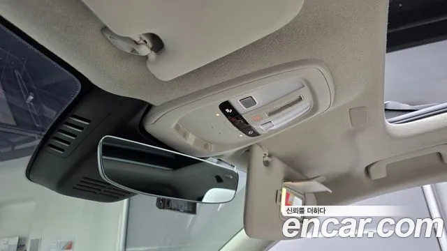 Volvo XC40 — Фото автомобиля 29