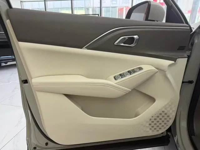 Haval Xiaolong MAX — Фото автомобиля 13
