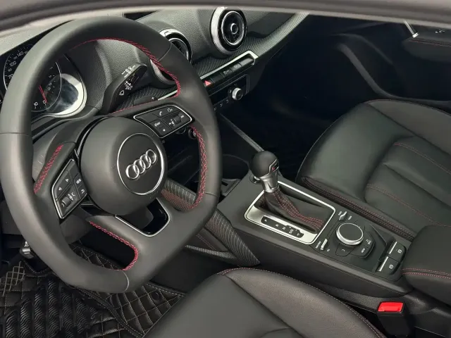 Audi Audi Q2L 2024 35TFSI Progressive Sport — Фото автомобиля 8