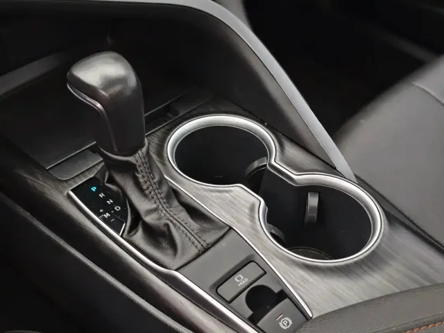 Toyota Camry 2021 2.0G Luxury Edition — Фото автомобиля 15