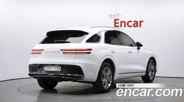 Genesis GV70 — Фото автомобиля 2