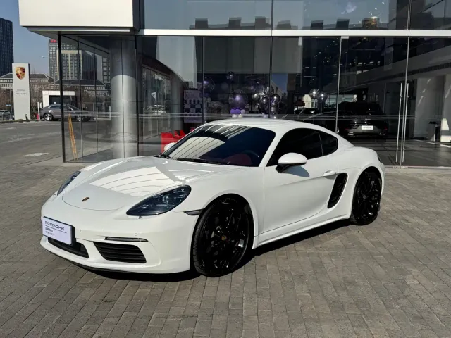 Фотография автомобиля — Porsche 718