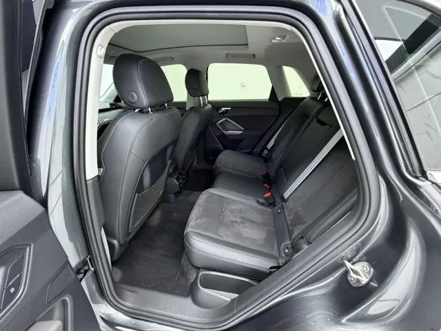 Audi Q3 — Фото автомобиля 14