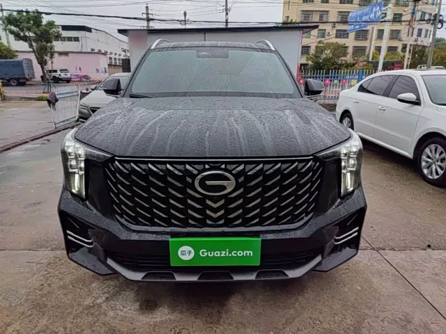GAC Trumpchi GS8 — Фото автомобиля 2