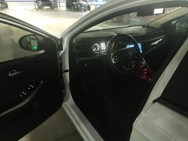 Chery Arrizo 5 — Фото автомобиля 12