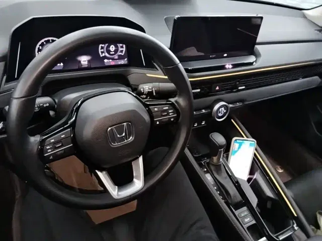 Honda Accord — Фото автомобиля 5