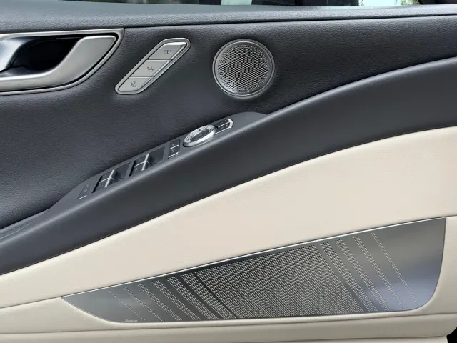 Genesis G80 — Фото автомобиля 19