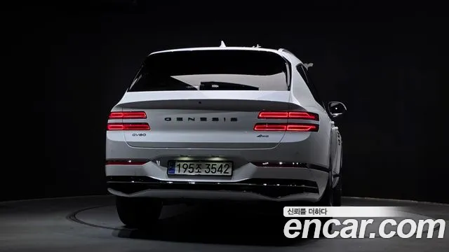 Genesis GV80 2.5T Бензин AWD — Фото автомобиля 4