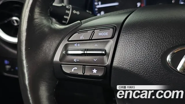 Hyundai Kona — Фото автомобиля 24