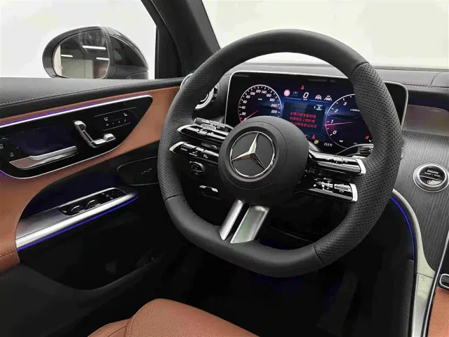 Mercedes-Benz GLC-Class — Фото автомобиля 10