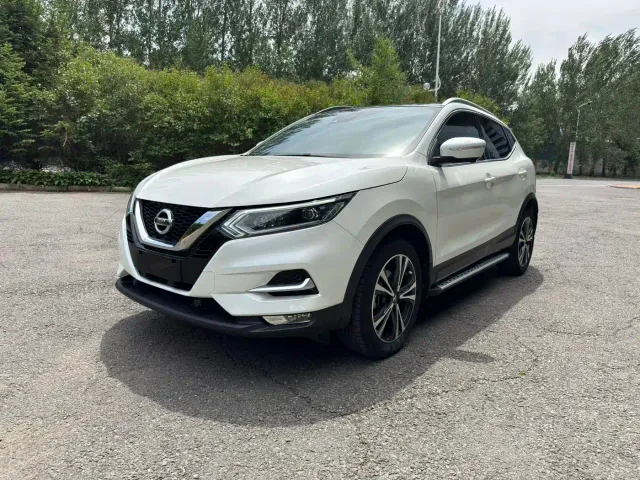 Фотография автомобиля — Nissan Qashqai