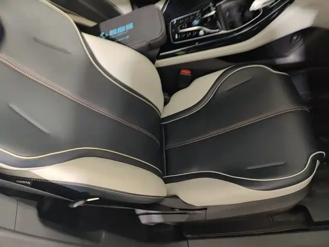 BYD Qin PLUS — Фото автомобиля 24