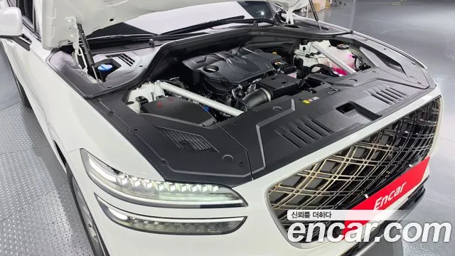Genesis GV70 2.5T Бензин 2WD — Фото автомобиля 6