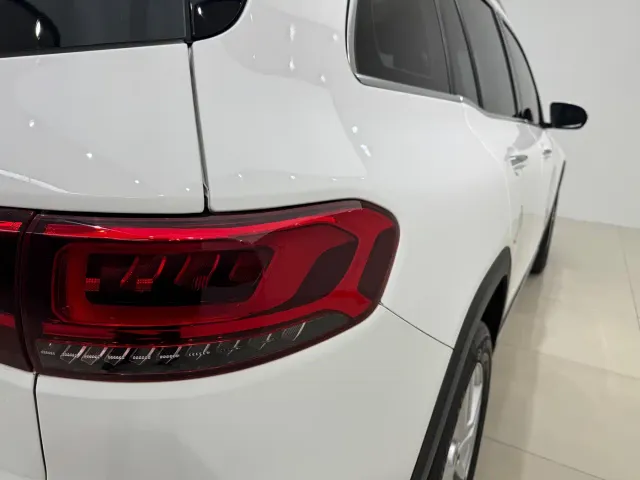Mercedes-Benz GLB-Class — Фото автомобиля 11
