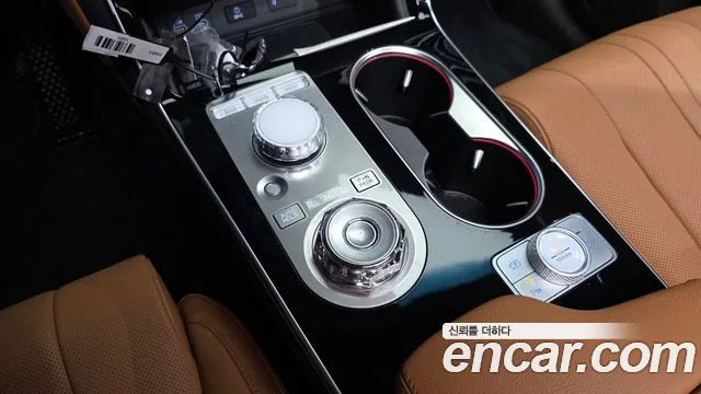 Genesis GV80 — Фото автомобиля 12