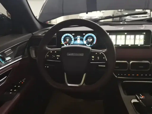 Jetour X70 Plus — Фото автомобиля 10