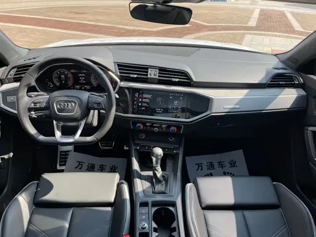 Audi Q3 — Фото автомобиля 7