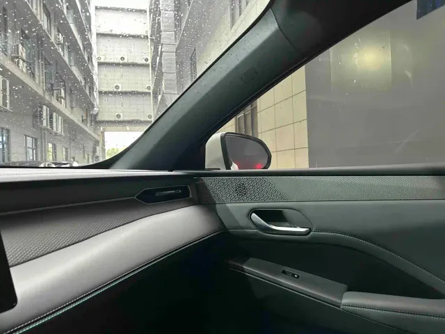BYD Qin PLUS — Фото автомобиля 8