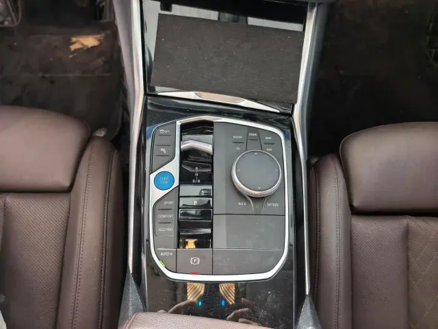 BMW i3 — Фото автомобиля 14