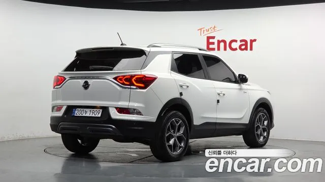 KGM Korando — Фото автомобиля 2
