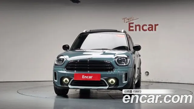 MINI Countryman — Фото автомобиля 3