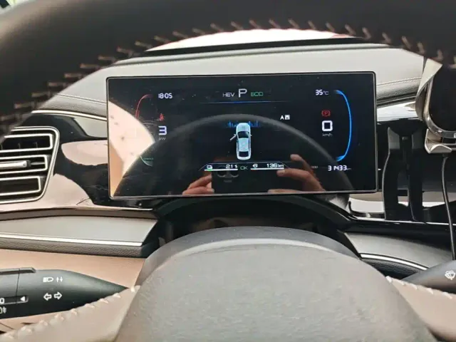 BYD Qin PLUS — Фото автомобиля 11