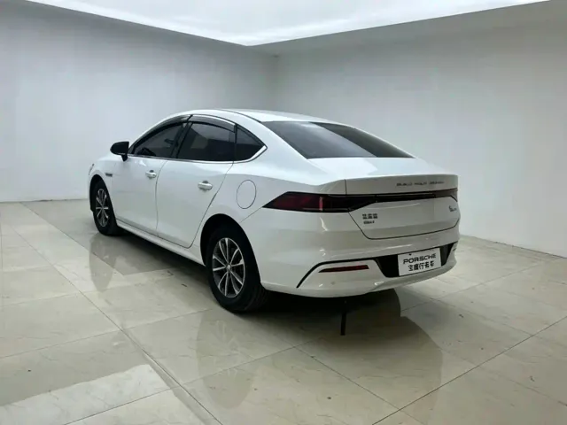 BYD Qin PLUS — Фото автомобиля 5
